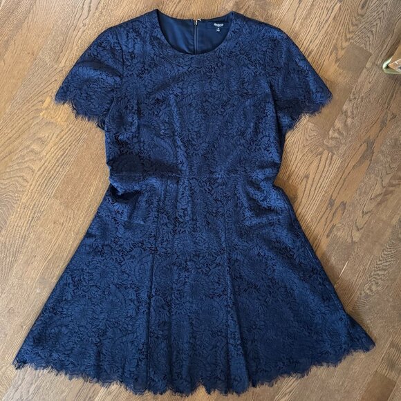 Madewell Navy Blue Lace Shift dress - Size 10 - Picture 2 of 13